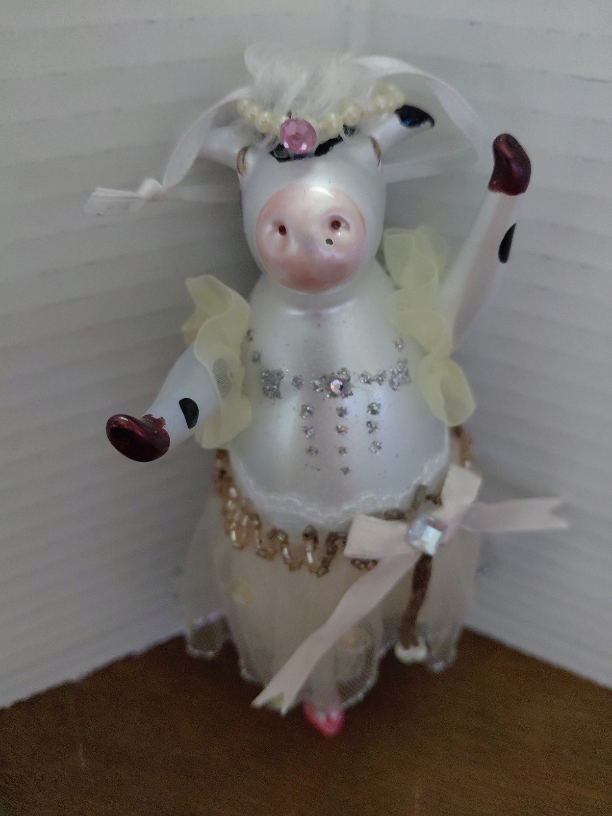 Vintage LAVED Blown Italian Glass Ornament Cow Ballerina 6.25” Glitter Bling Vintage LAVED Blown Italian Glass Ornament Cow Ballerina 6.25” Glitter Bling