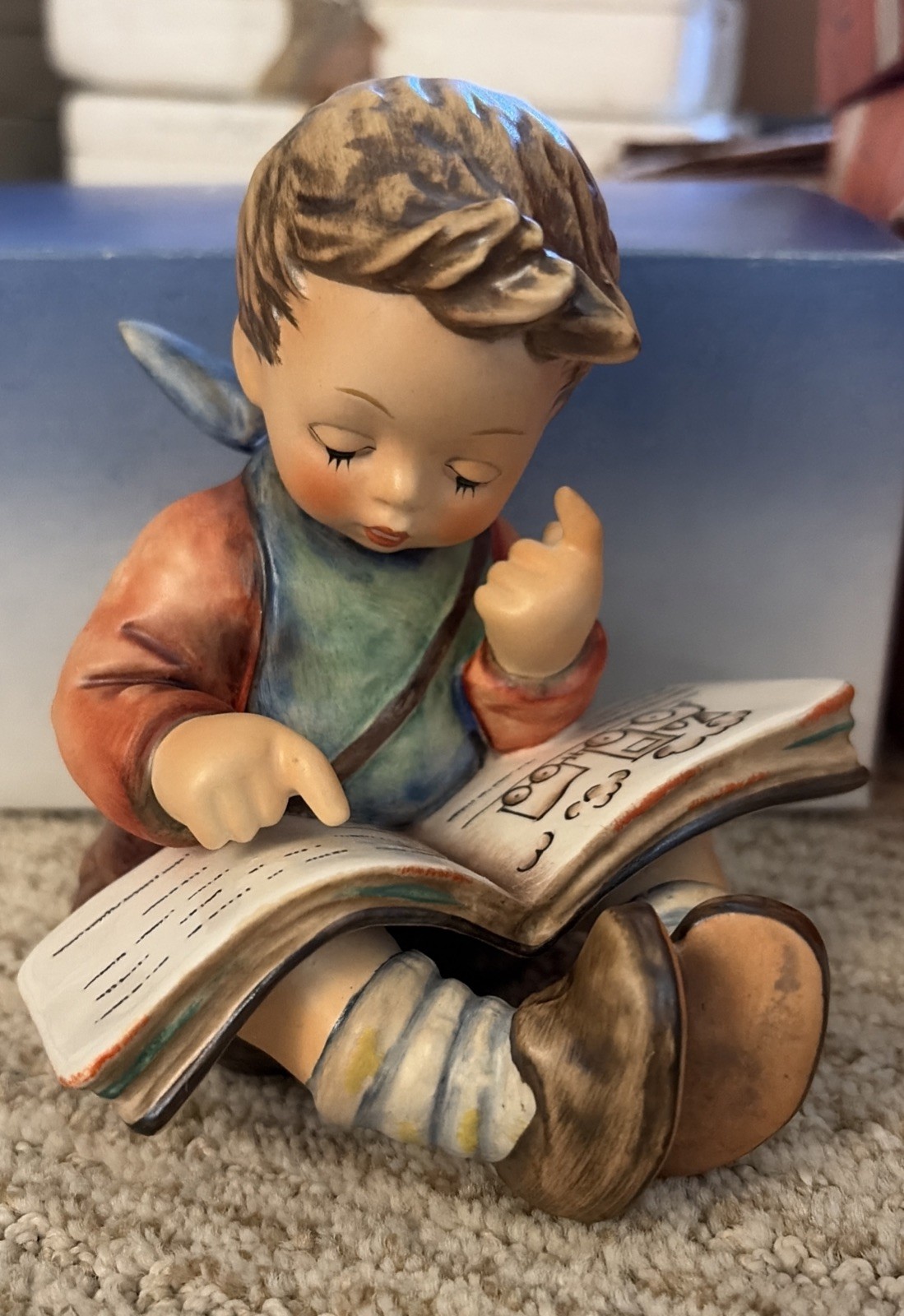 Hummel Goebel “Thoughtful” boy figurene. Hummel Goebel “Thoughtful” boy figurene.