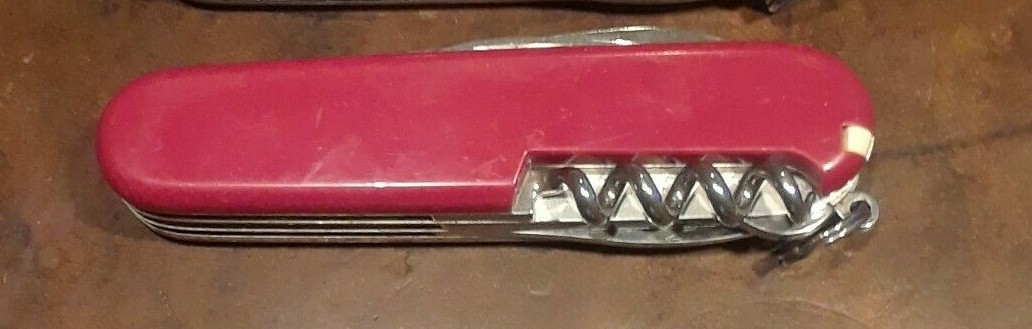 Victorinox Climber Swiss Army Knife 91mm Very Good Condition Bushcraft EDC Victorinox Climber Swiss Army Knife 91mm Very Good Condition Bushcraft EDC