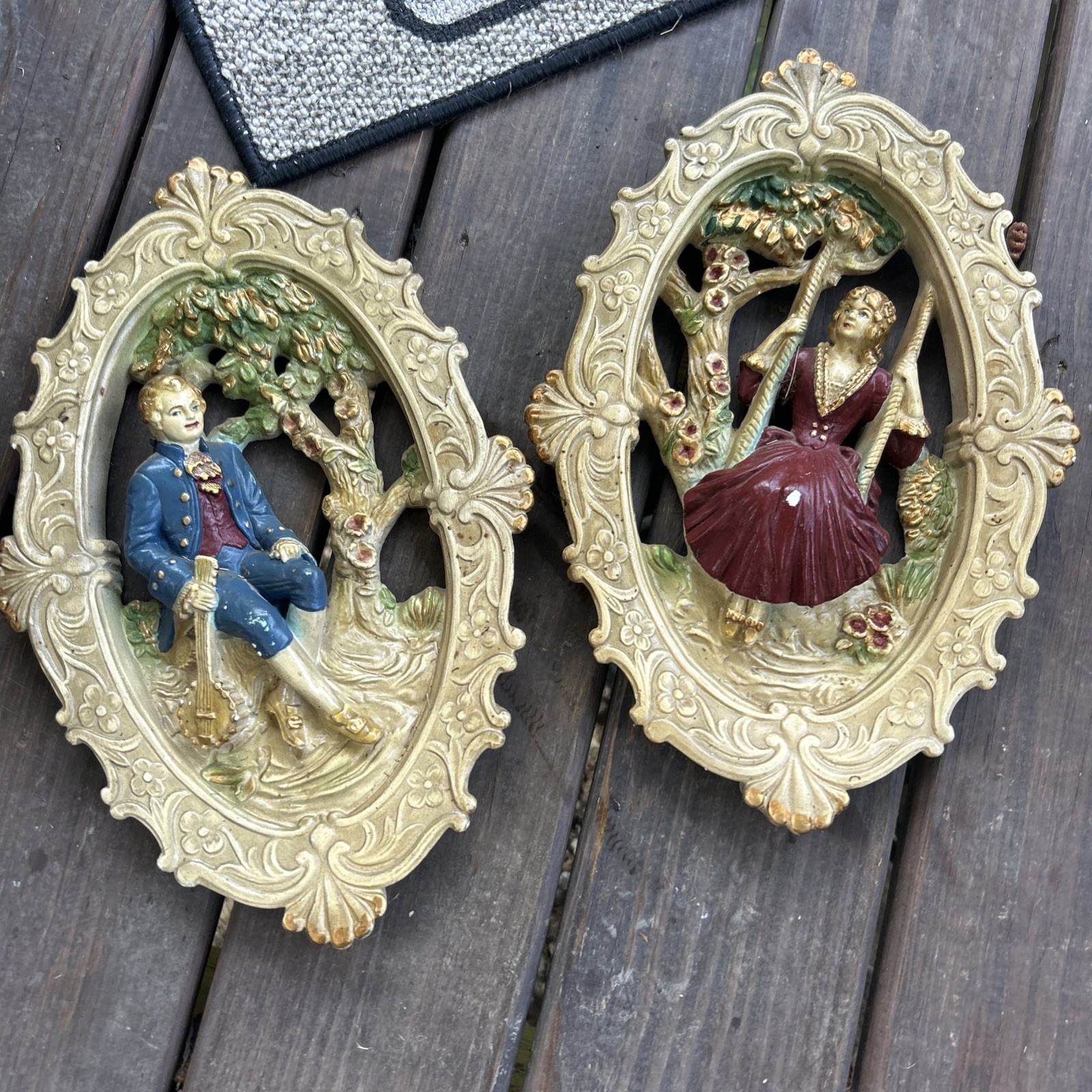 Vintage 3dchalkware “ Courting Couple” Vintage 3dchalkware “ Courting Couple”