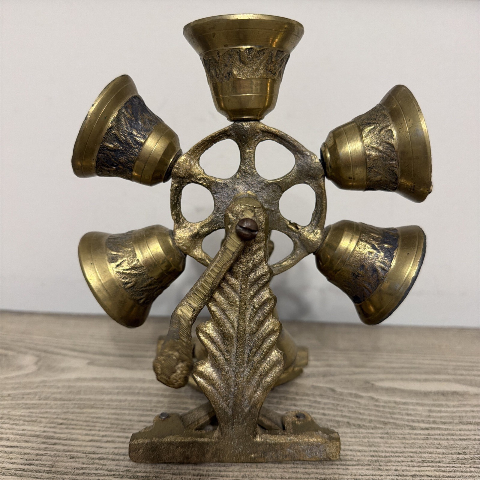 Vintage Hand Cranked Spinning Ferris Wheel Bells Cast Iron 7.5”x6.25” Vintage Hand Cranked Spinning Ferris Wheel Bells Cast Iron 7.5”x6.25”