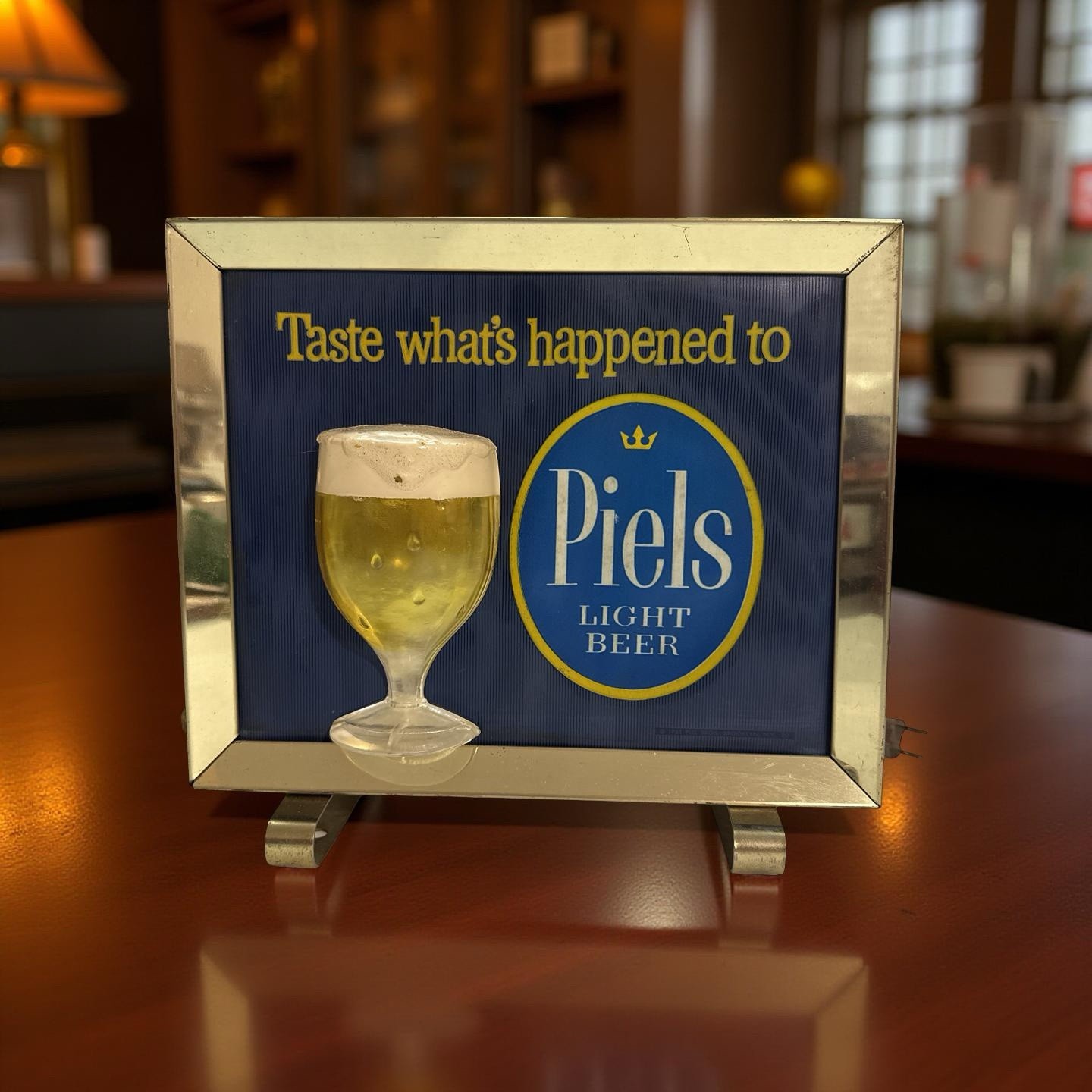 Vintage-3D 1961 Piels Light Beer-Countertop Lighted Sign-New 40 W LED Bulb-Nice Vintage-3D 1961 Piels Light Beer-Countertop Lighted Sign-New 40 W LED Bulb-Nice