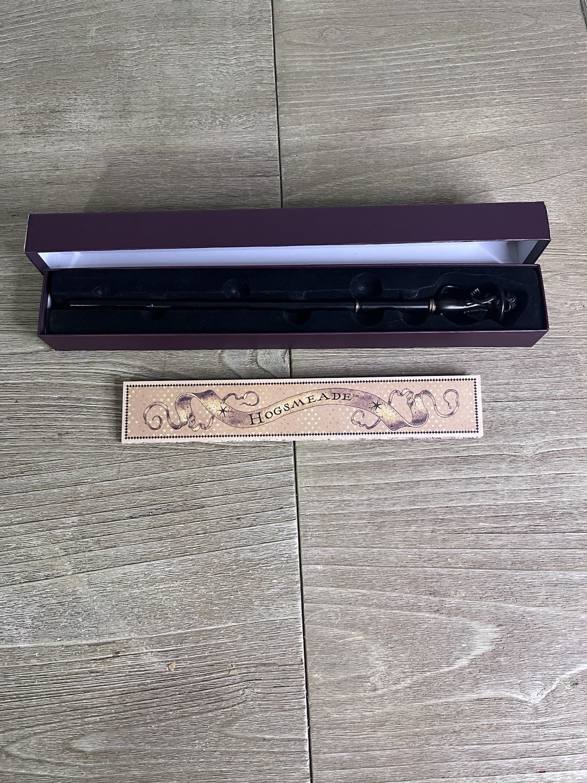 Universal Studios Harry Potter Death Eater Swirl Wand wizarding world w/Box