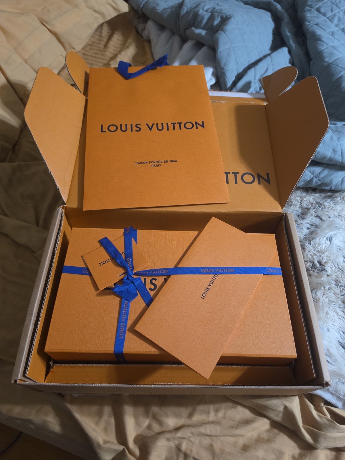 Authentic Louis Vuitton Symphony 100mL Complete Luxury Packaging Collection – Fr