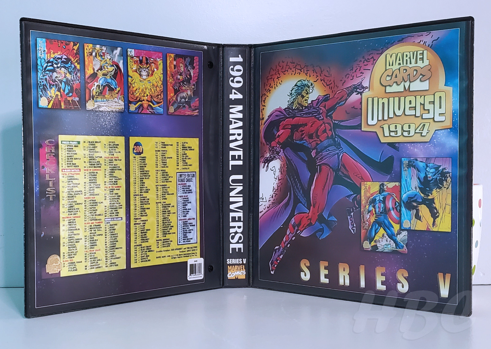 Custom Graphics 1994 MARVEL UNIVERSE SERIES 5 Trading Card Inserts with Binder