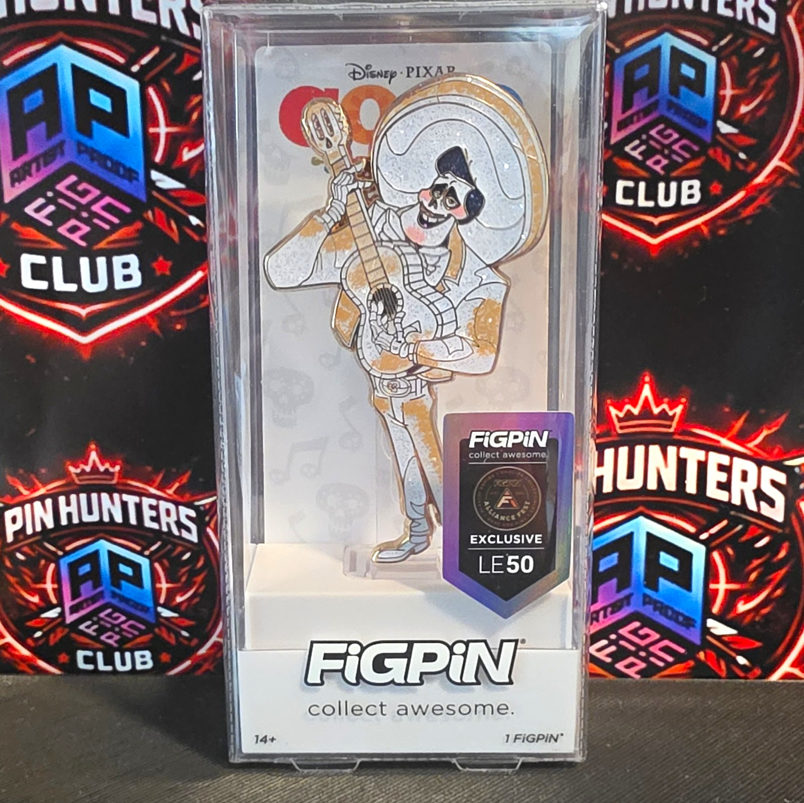 FiGPiN Ernesto de la Cruz Disney Pixar Coco Exclusive LE50 FiGPiN Ernesto de la Cruz Disney Pixar Coco Exclusive LE50