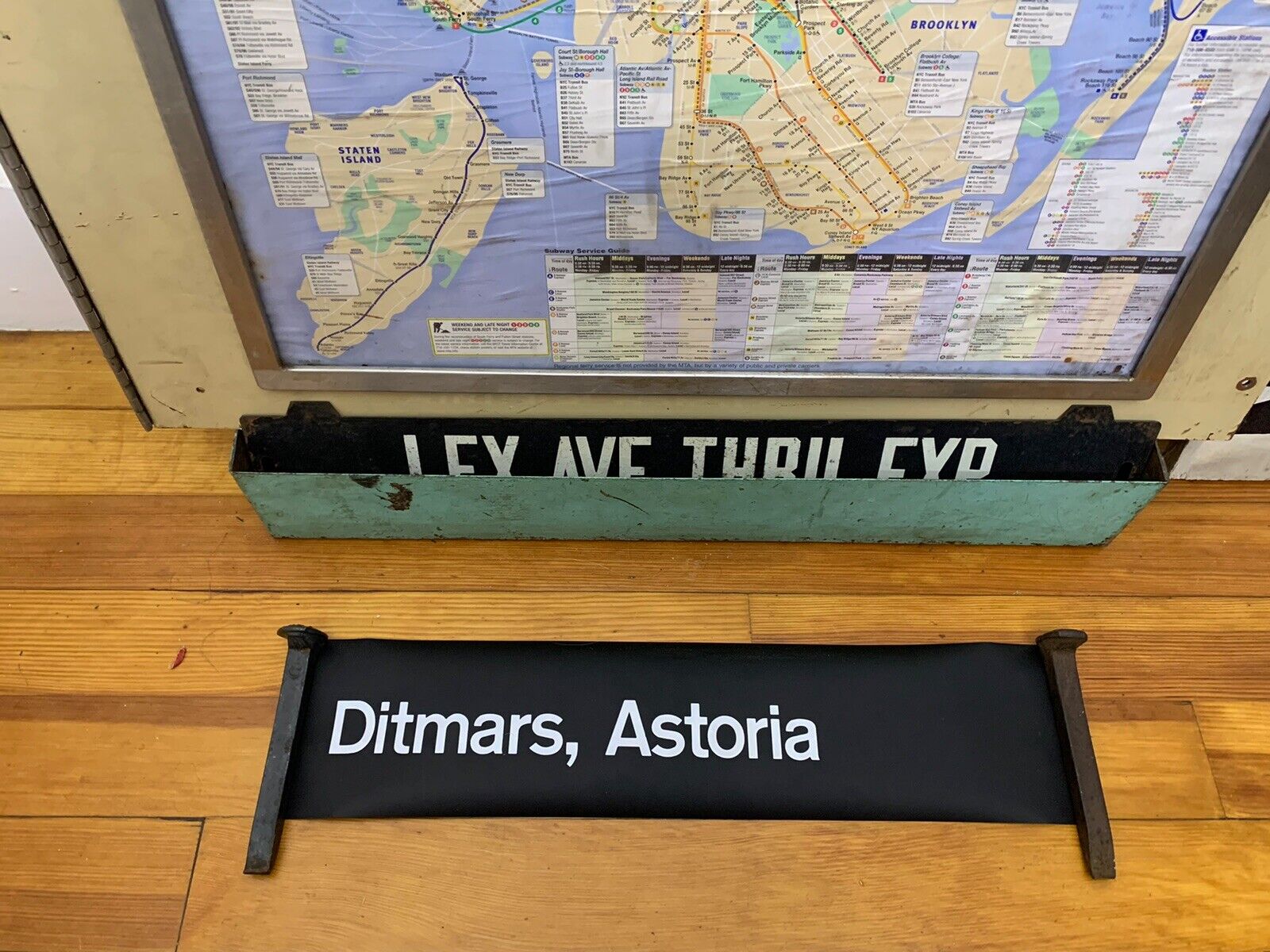 NY NYC SUBWAY LARGE ROLL SIGN DITMARS AVENUE ASTORIA QUEENS NY ELMHURST BMT LINE