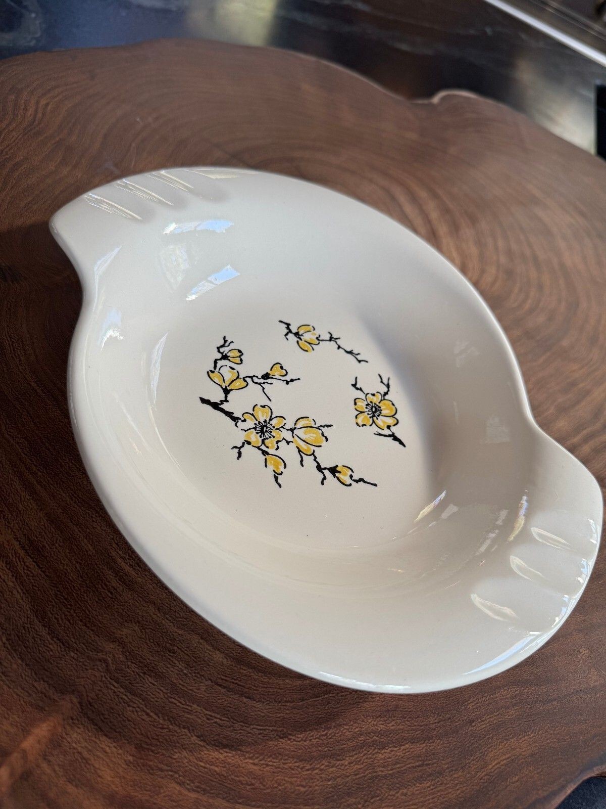 Vintage 1950s Marcrest Stetson Dixie Dogwood Ashtray Vintage 1950s Marcrest Stetson Dixie Dogwood Ashtray