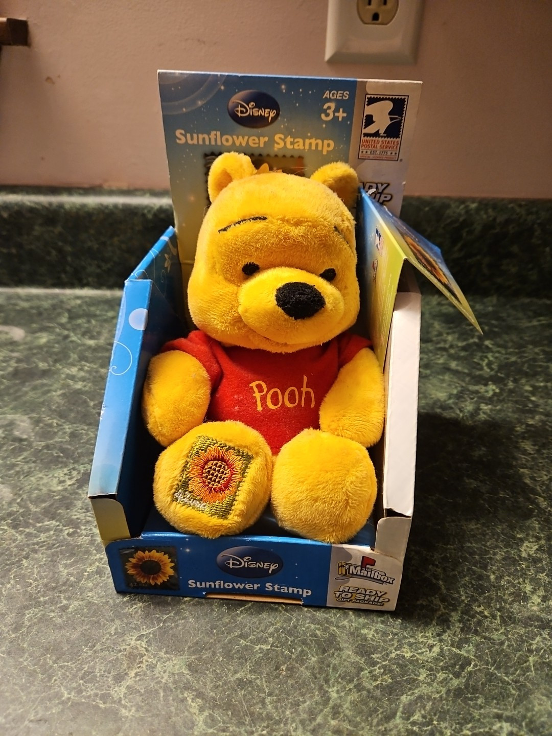 Disney Winnie The Pooh Bear \ Disney Winnie The Pooh Bear \