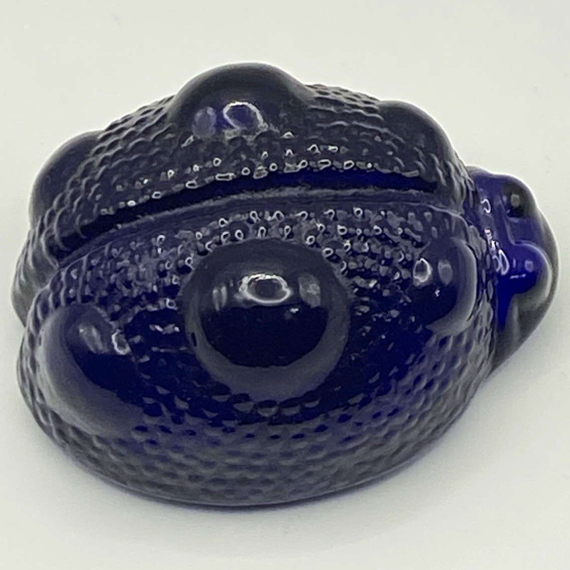 Blenko Hand Blown Cobalt Blue Textured Glass lady bug textured 3.5” long Blenko Hand Blown Cobalt Blue Textured Glass lady bug textured 3.5” long
