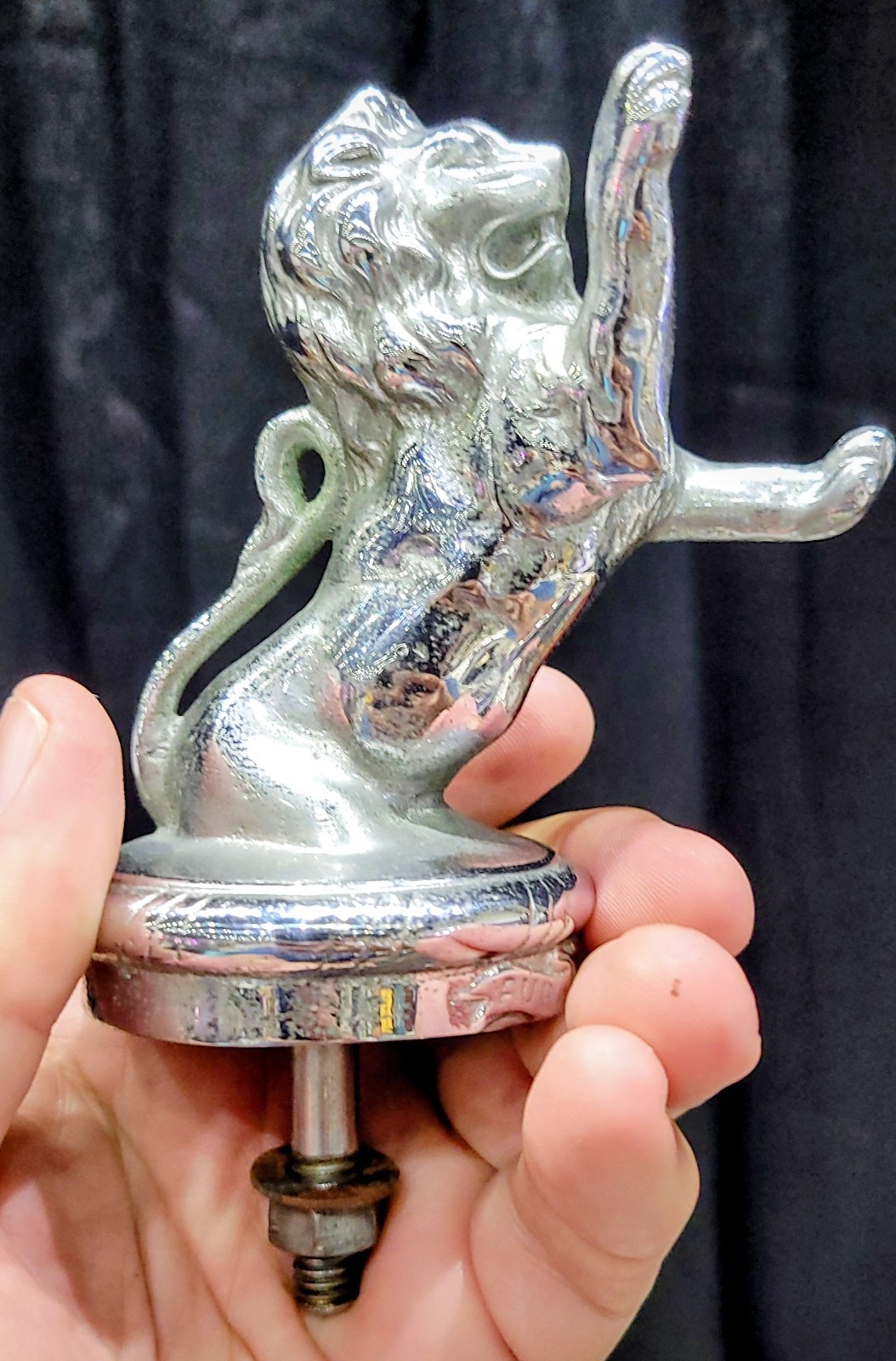 Antique Franklin Hood Ornament - 1924 Aura Vincit - Roaring Lion Mascot Antique Franklin Hood Ornament - 1924 Aura Vincit - Roaring Lion Mascot