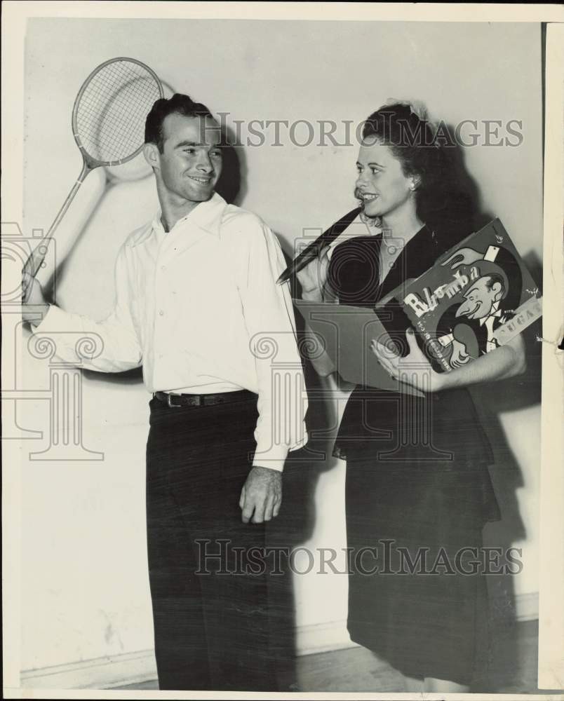 1947 Press Photo Bill Fecht and Charlotte Eaton posing together at YWCA