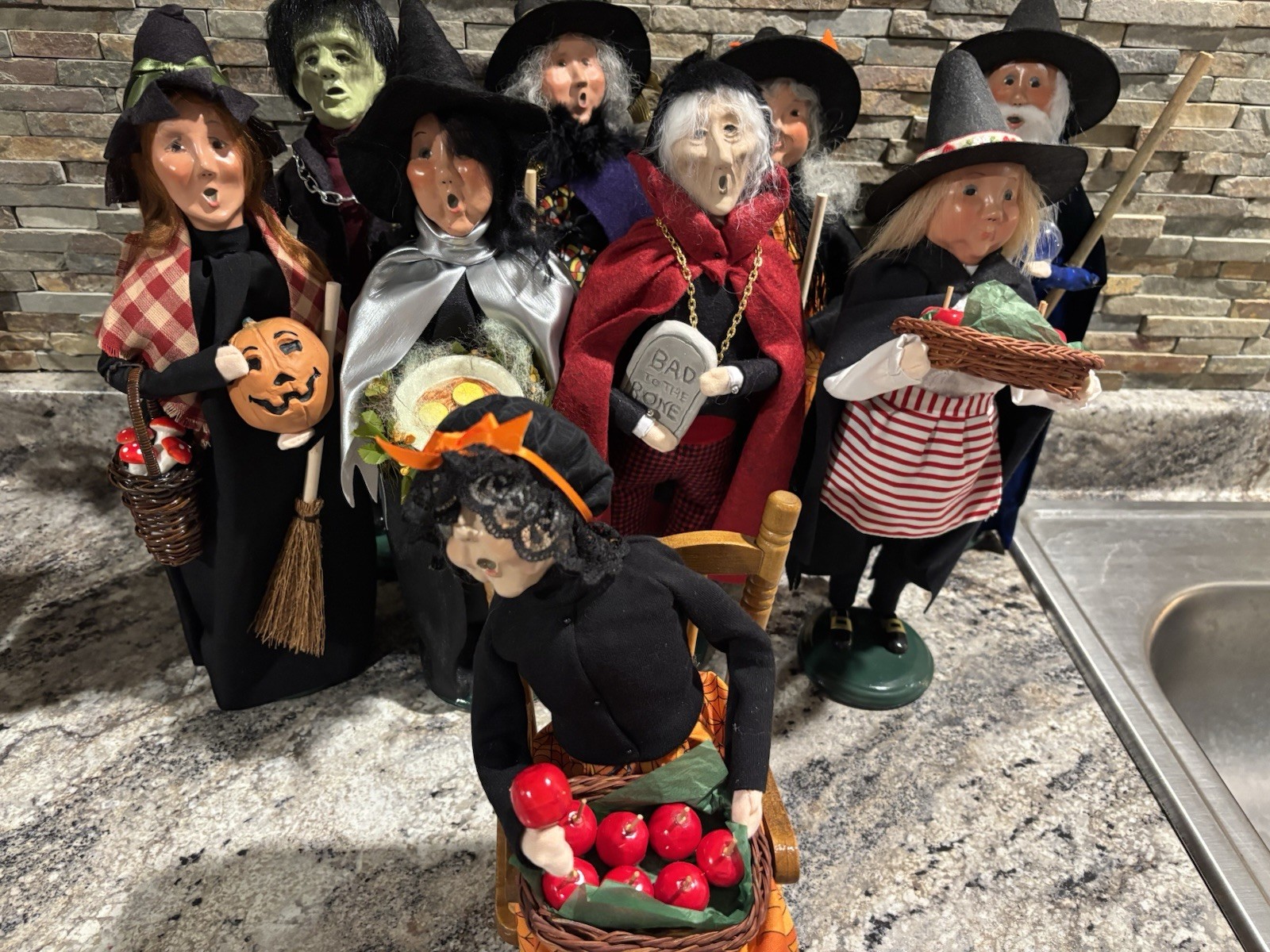 Byers Choice Carolers Brand New Lot Of 9 Halloween Byers Choice Carolers Brand New Lot Of 9 Halloween