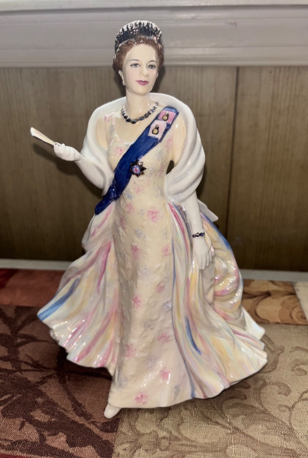 John Bromley Queen Elizabeth II Rainbow Dress Porcelain Statue #26/500 Rare John Bromley Queen Elizabeth II Rainbow Dress Porcelain Statue #26/500 Rare