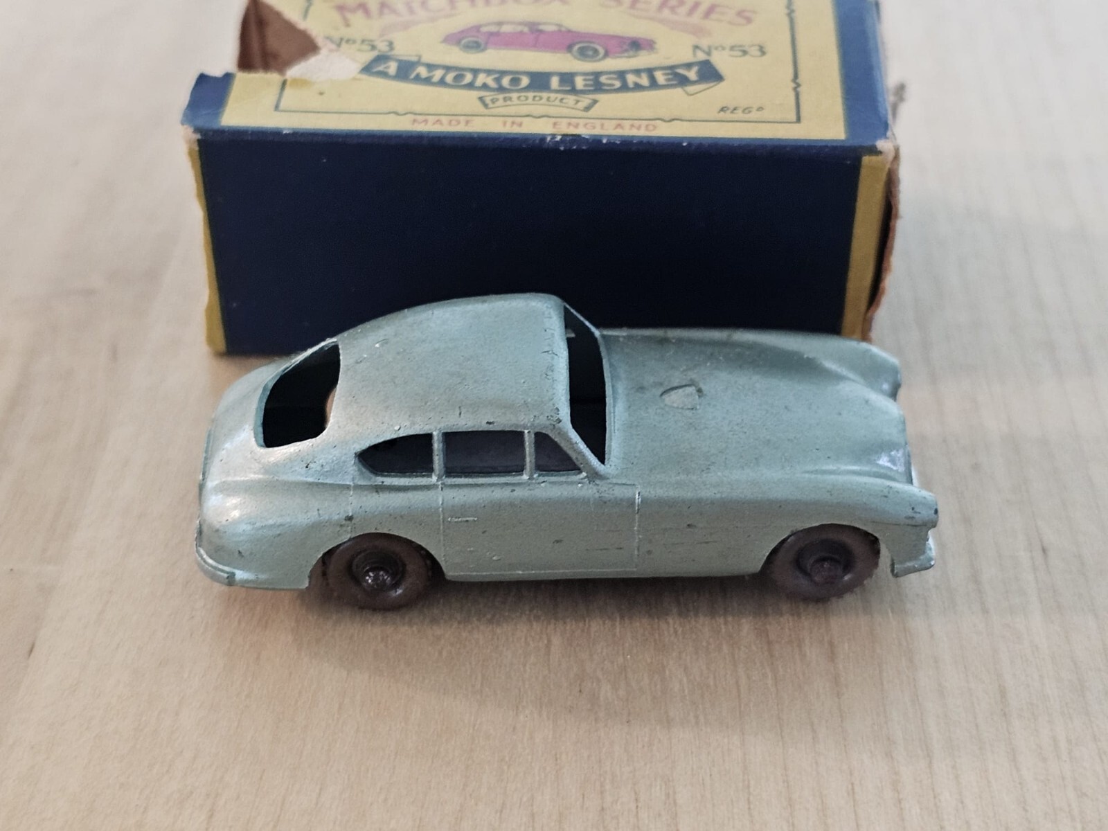 Matchbox Lesney Moko #53 Aston Martin Silver Sage In Original Box Matchbox Lesney Moko #53 Aston Martin Silver Sage In Original Box