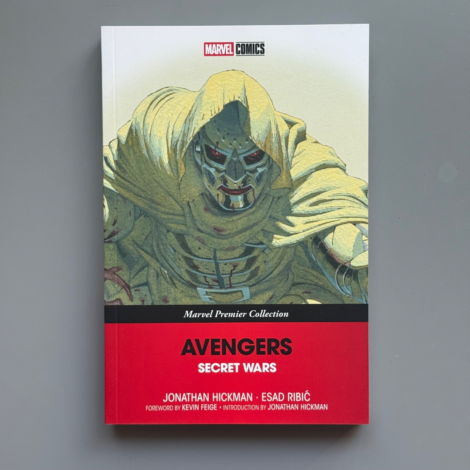 Avengers Secret Wars TPB Marvel Premier Collection Jonathan Hickman NEW Doom