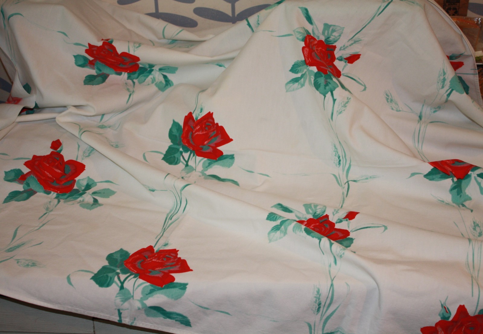 Vintage Wilendur Rose tablecloth, mid-century, heavy cotton, label inside, 44x40