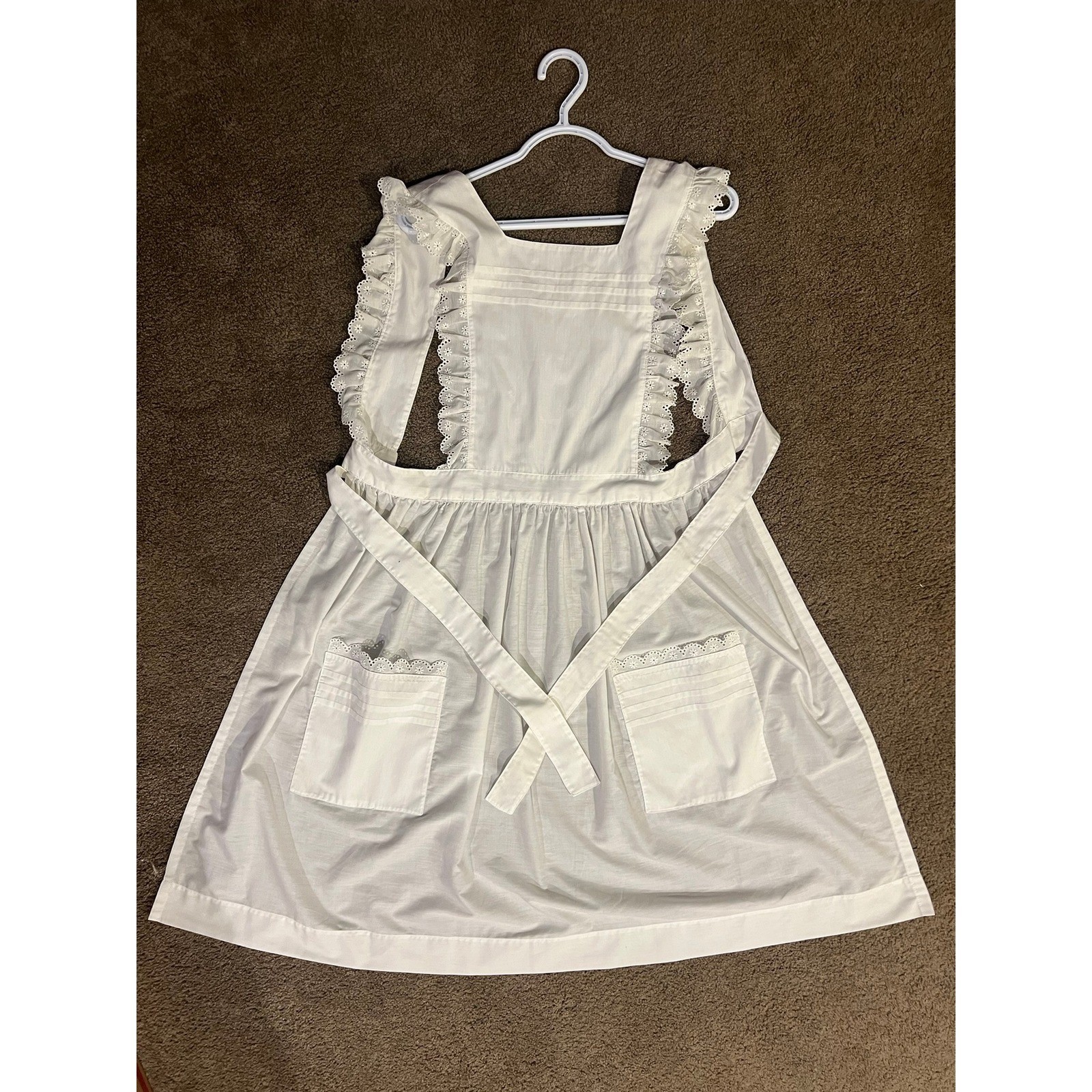 Vintage White Eyelet Ruffle Bib Apron Pinafore Cottagecore Pockets Tie Back Vintage White Eyelet Ruffle Bib Apron Pinafore Cottagecore Pockets Tie Back
