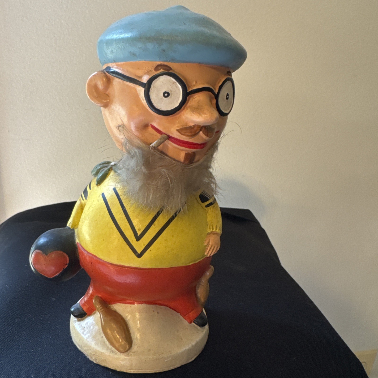 VINTAGE 1960s PAPER MACHE BOWLING BEATNIK FIGURINE COIN BANK NODDER BOBBLE HEAD VINTAGE 1960s PAPER MACHE BOWLING BEATNIK FIGURINE COIN BANK NODDER BOBBLE HEAD