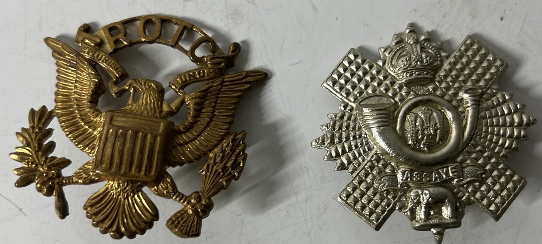 Vintage US Army & British Military Cap Badges Insignia Lot of 2