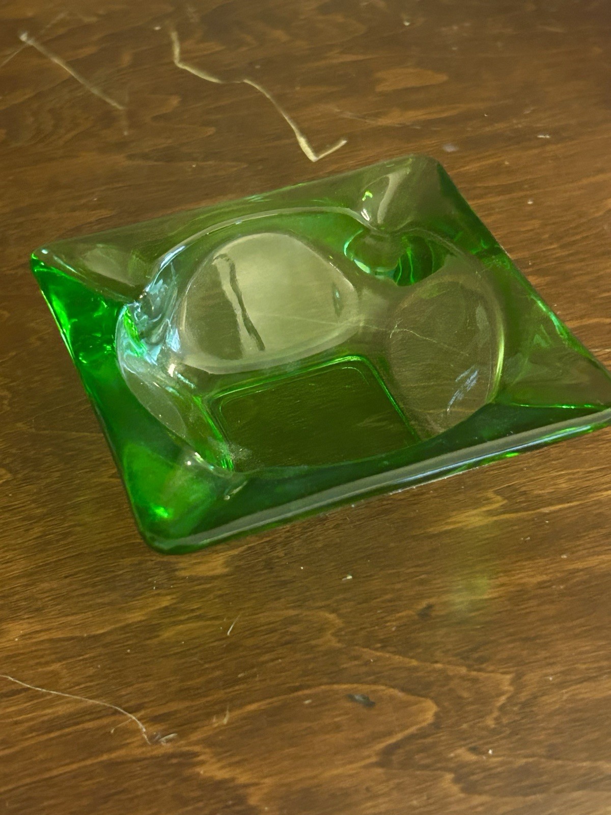 Vintage Anchor Hocking Dark Emerald Green Glass Square Ashtray Vintage Anchor Hocking Dark Emerald Green Glass Square Ashtray