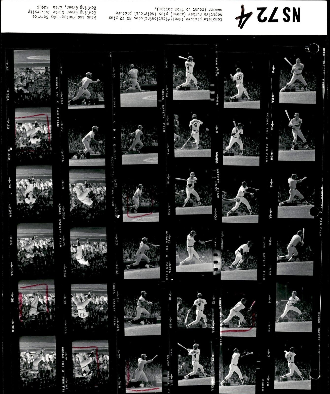 LD345 1973 Orig Contact Sheet Photo DET TIGERS - KC ROYALS HAL MCRAE TONY TAYLOR