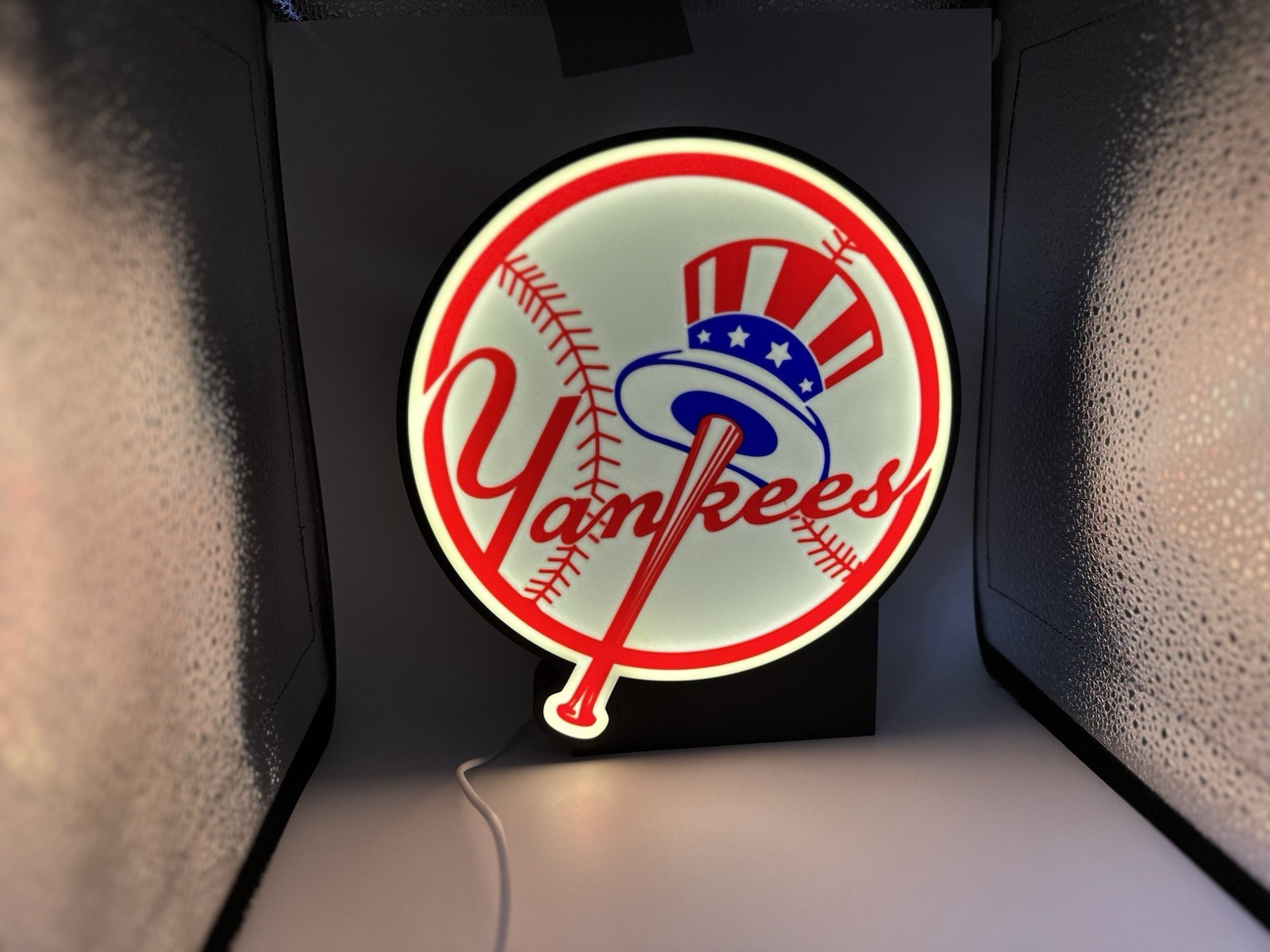Yankees LED Lightbox – Unique MLB Gift | Handmade 3D Printed USB Display Yankees LED Lightbox – Unique MLB Gift | Handmade 3D Printed USB Display