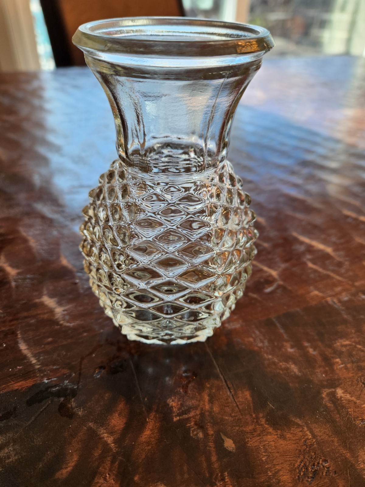 Vintage 1982 FTD Pineapple Shaped Diamond Point Pressed Glass 5.5 Vintage 1982 FTD Pineapple Shaped Diamond Point Pressed Glass 5.5
