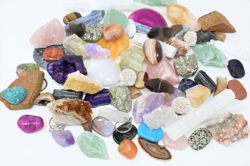 Random Crystal Lot, Assorted Mixed Gemstones, Random Crystals Lot Random Crystal Lot, Assorted Mixed Gemstones, Random Crystals Lot