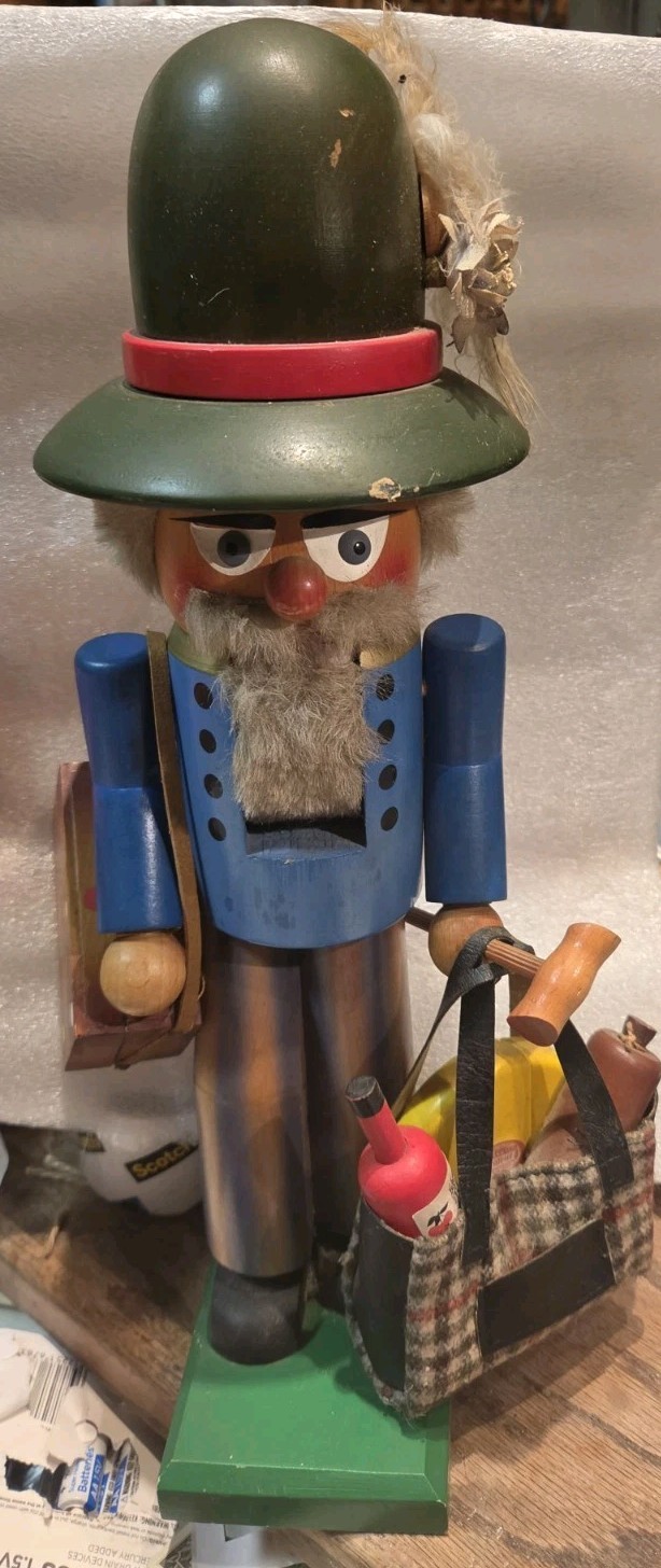 Vintage Original Steinbach Happy Wanderer Traveler 16\