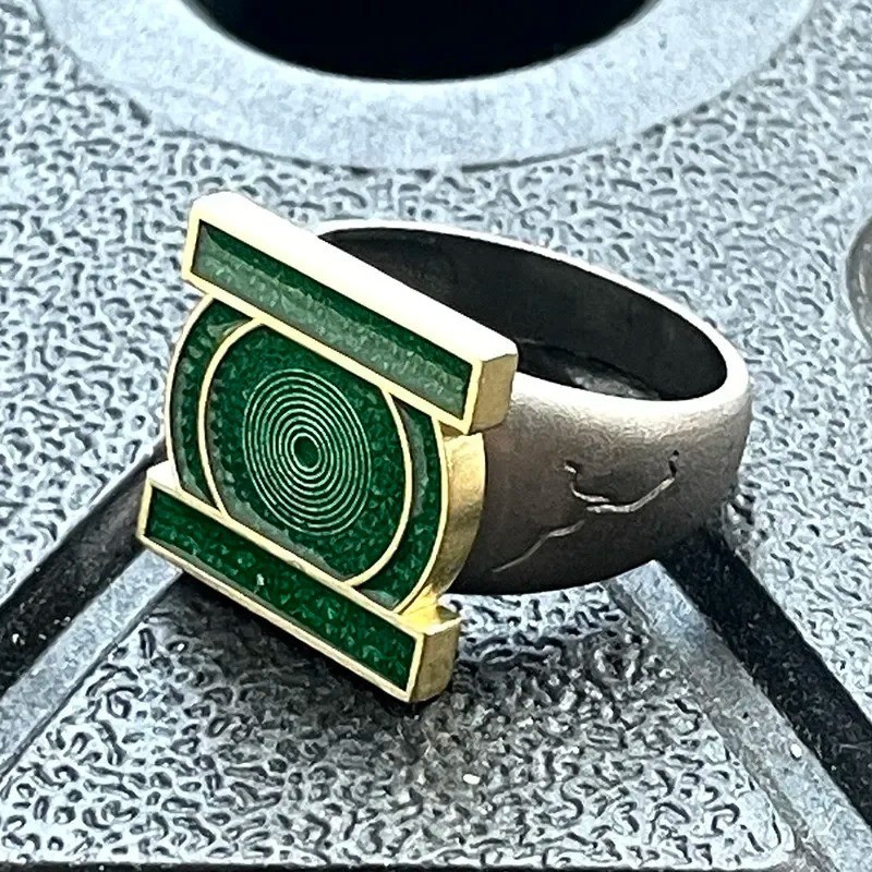 Green Lantern Glow In The Dark Ring (Lanterns) - size 9, 10, 11, 12