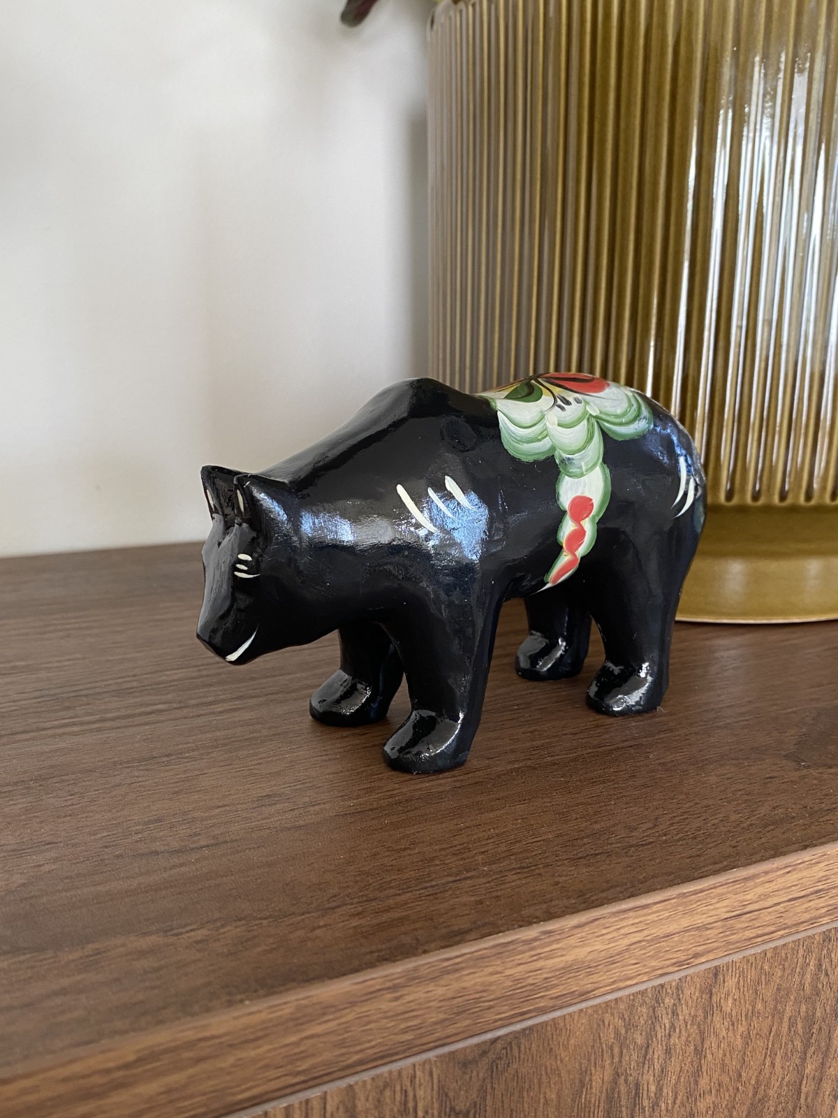Handmade Swedish Dala Bear: Traditional Dalecarlian Decor