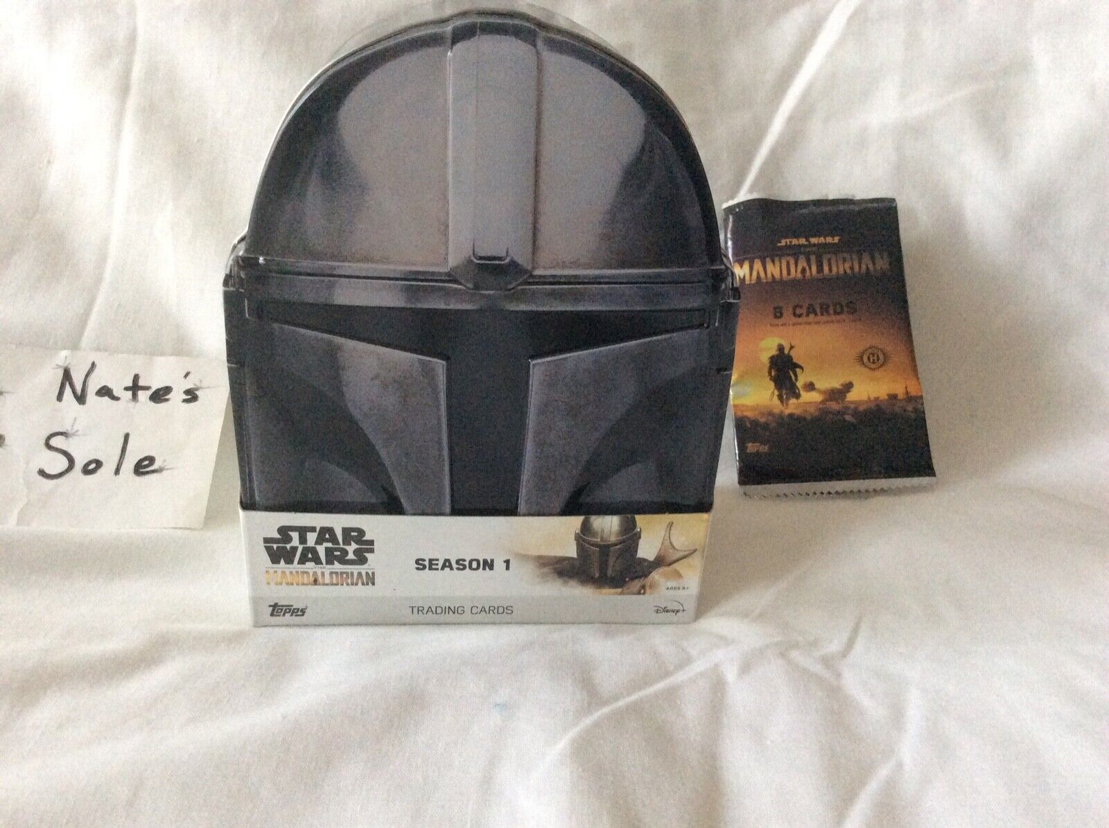 Topps Star Wars The Mandalorian Series 1 Metal Helmet Tin and Wrapper, no cards