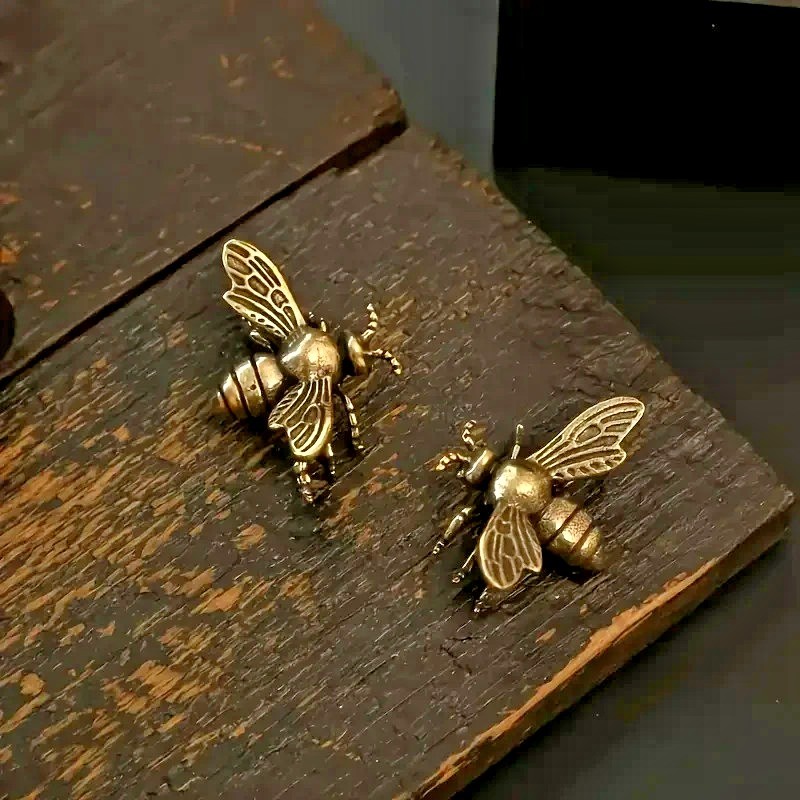 Pair Vintage Style Solid Brass Copper Honey Bee Figurine Insect Bee 1.5 Pair Vintage Style Solid Brass Copper Honey Bee Figurine Insect Bee 1.5