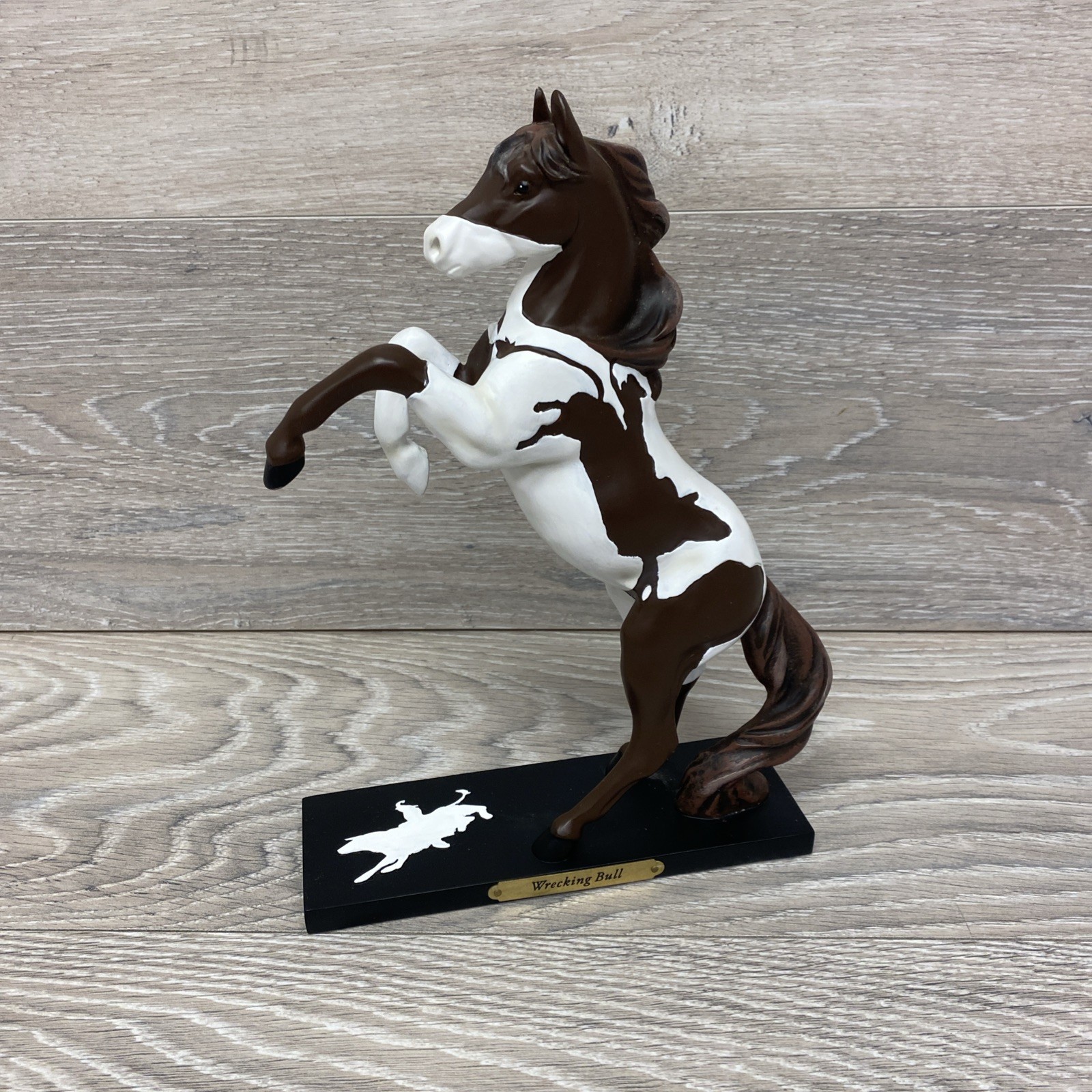 Trail of Painted Ponies Wrecking Bull 4055523 Karlynn Keyes 2016 1E/0325