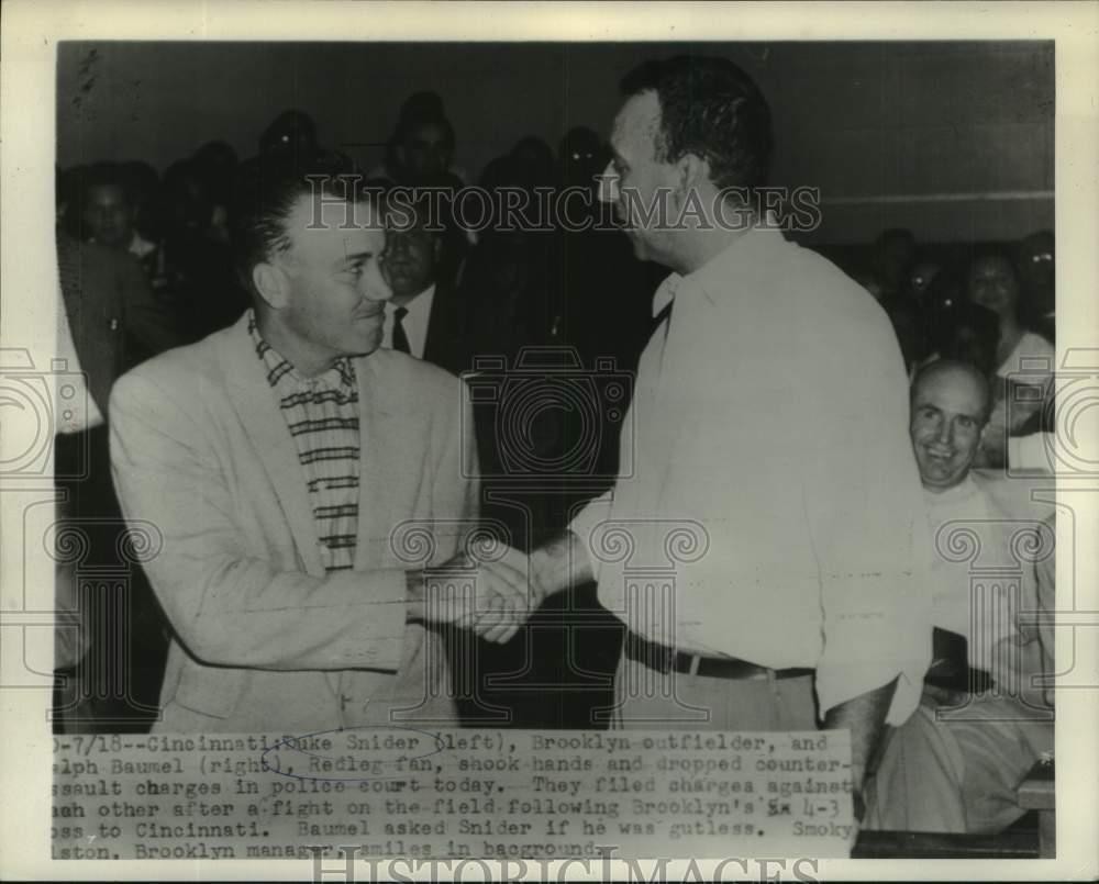 1956 Press Photo Duke Snider & Ralph Baumel Drop Assault Charges in Cincinnati 1956 Press Photo Duke Snider & Ralph Baumel Drop Assault Charges in Cincinnati