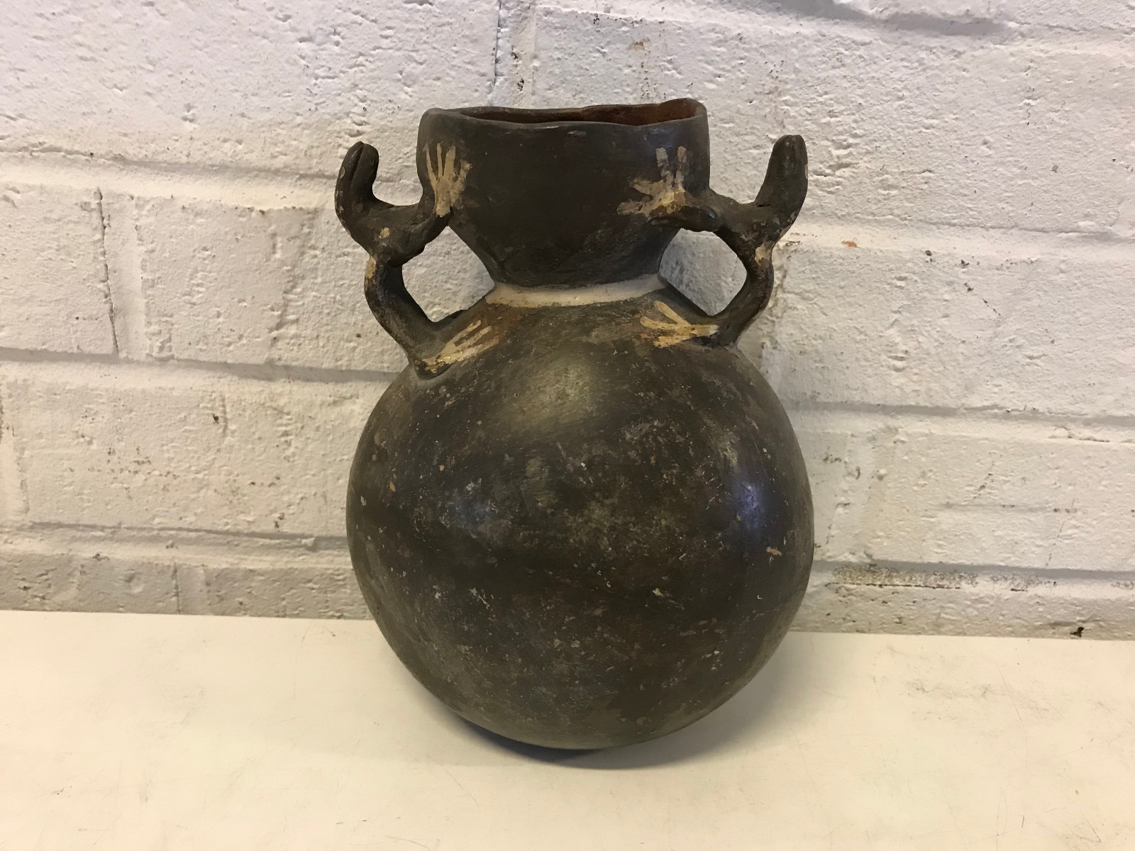 Vintage Ethnic Likely Mexican Pottery Vase w/ Lizard Decoration