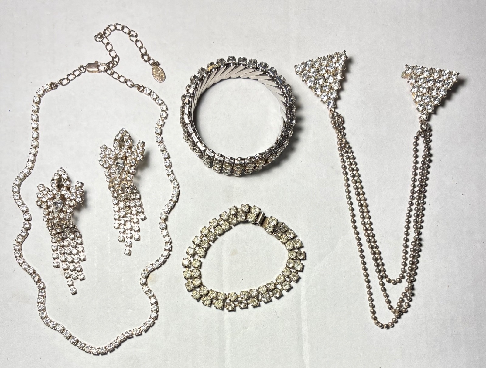 Vintage Junk Drawer Jewelry Lot Vintage Junk Drawer Jewelry Lot