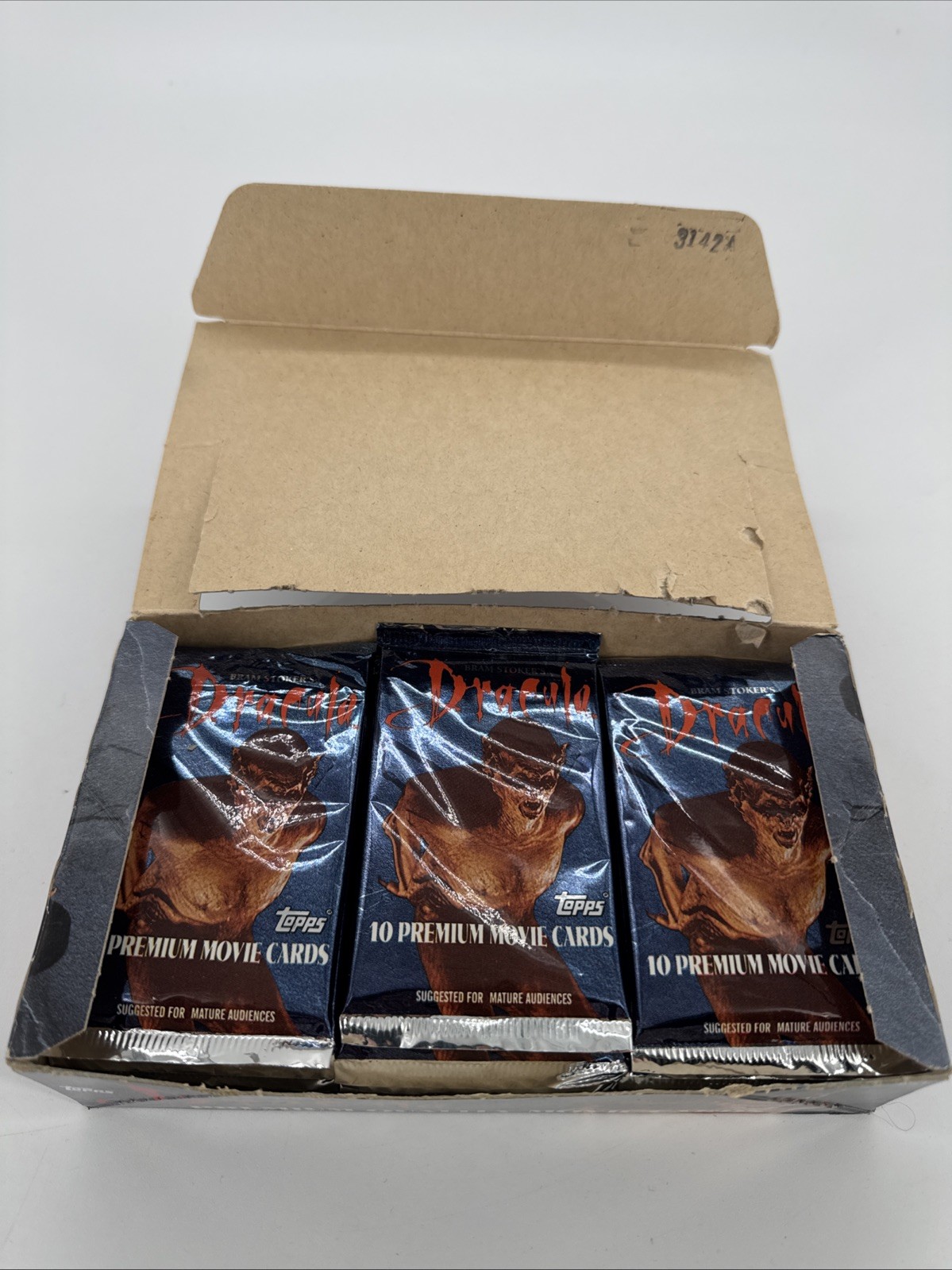 Topps 1992 Bram Stoker's Dracula Premium Movie Trading Card Box 27 Sealed Packs. Topps 1992 Bram Stoker's Dracula Premium Movie Trading Card Box 27 Sealed Packs.
