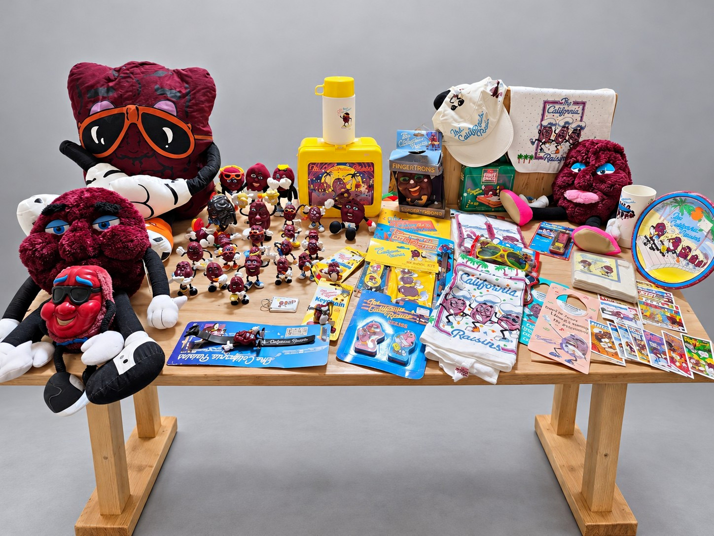 Vintage 1980s California Raisins Collectibles Lot Figures Plush Lunchbox Thermos Vintage 1980s California Raisins Collectibles Lot Figures Plush Lunchbox Thermos
