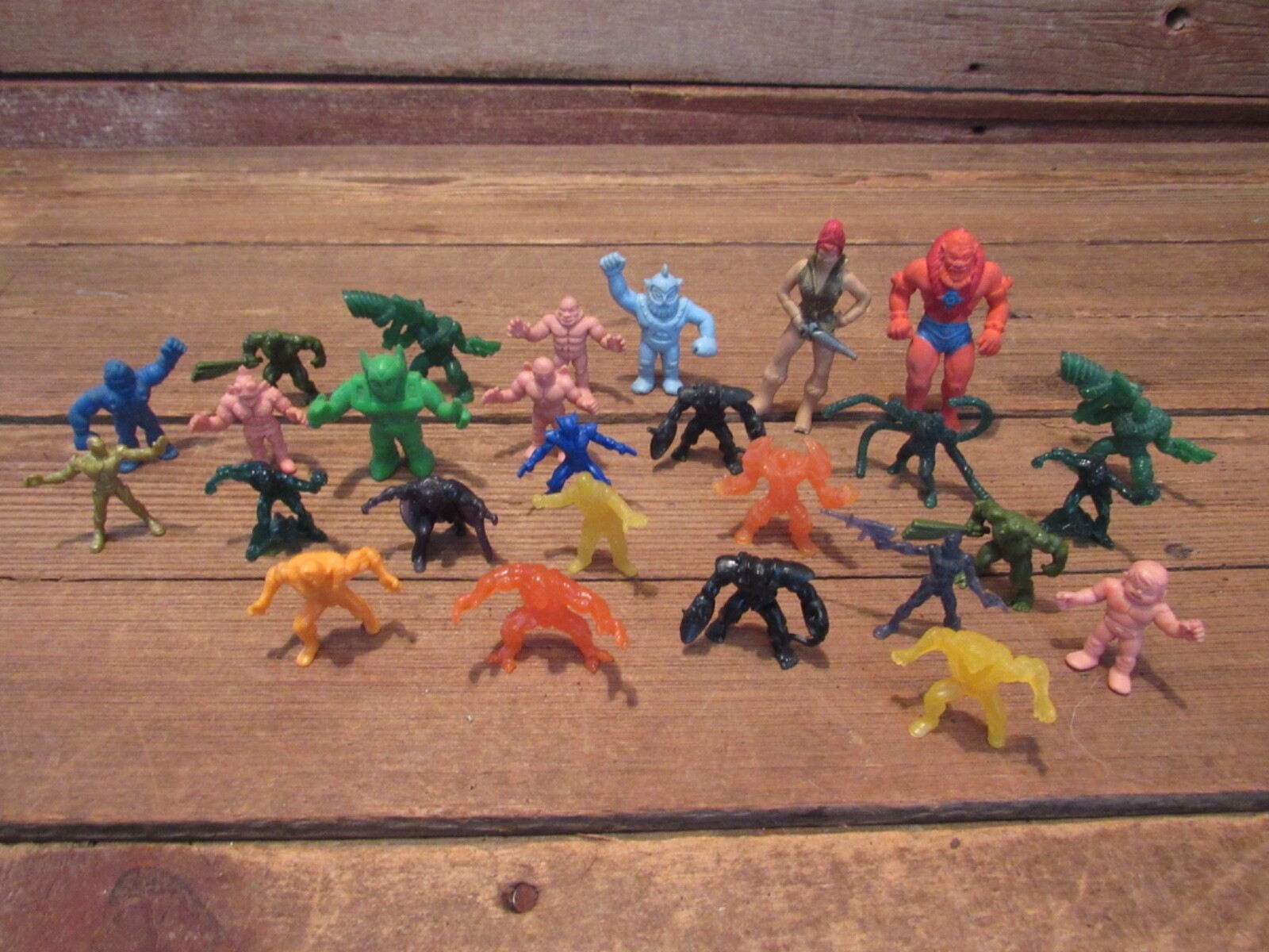 Vintage Toy Figure Figurines Lot Junk Drawer Space Lion Man M.U.S.C.L.E & Others Vintage Toy Figure Figurines Lot Junk Drawer Space Lion Man M.U.S.C.L.E & Others