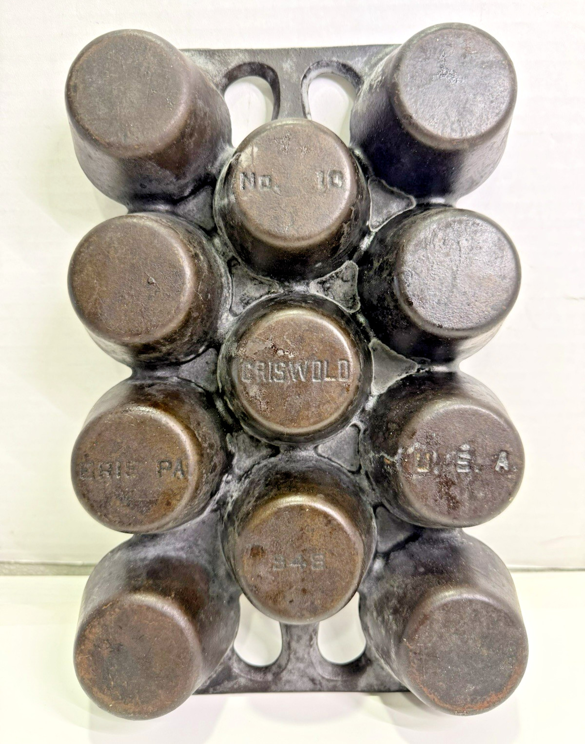 Vintage Griswold Cast Iron No. 10 Popover Muffin Pan 948 Erie PA. USA - 11 Cup Vintage Griswold Cast Iron No. 10 Popover Muffin Pan 948 Erie PA. USA - 11 Cup