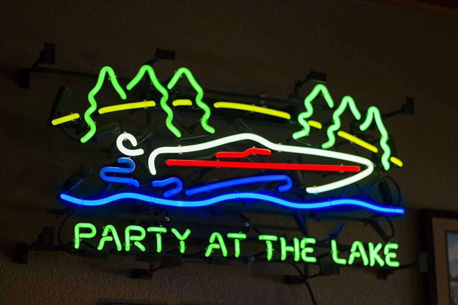 Party At The Lake Speedboat Boat 24 Party At The Lake Speedboat Boat 24