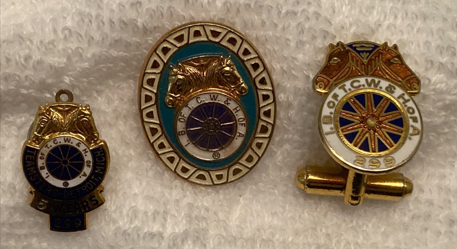 Vintage Teamsters Union Local 299 Detroit Pins w/5 Year Pin, 2x IB of TCW H of A Vintage Teamsters Union Local 299 Detroit Pins w/5 Year Pin, 2x IB of TCW H of A