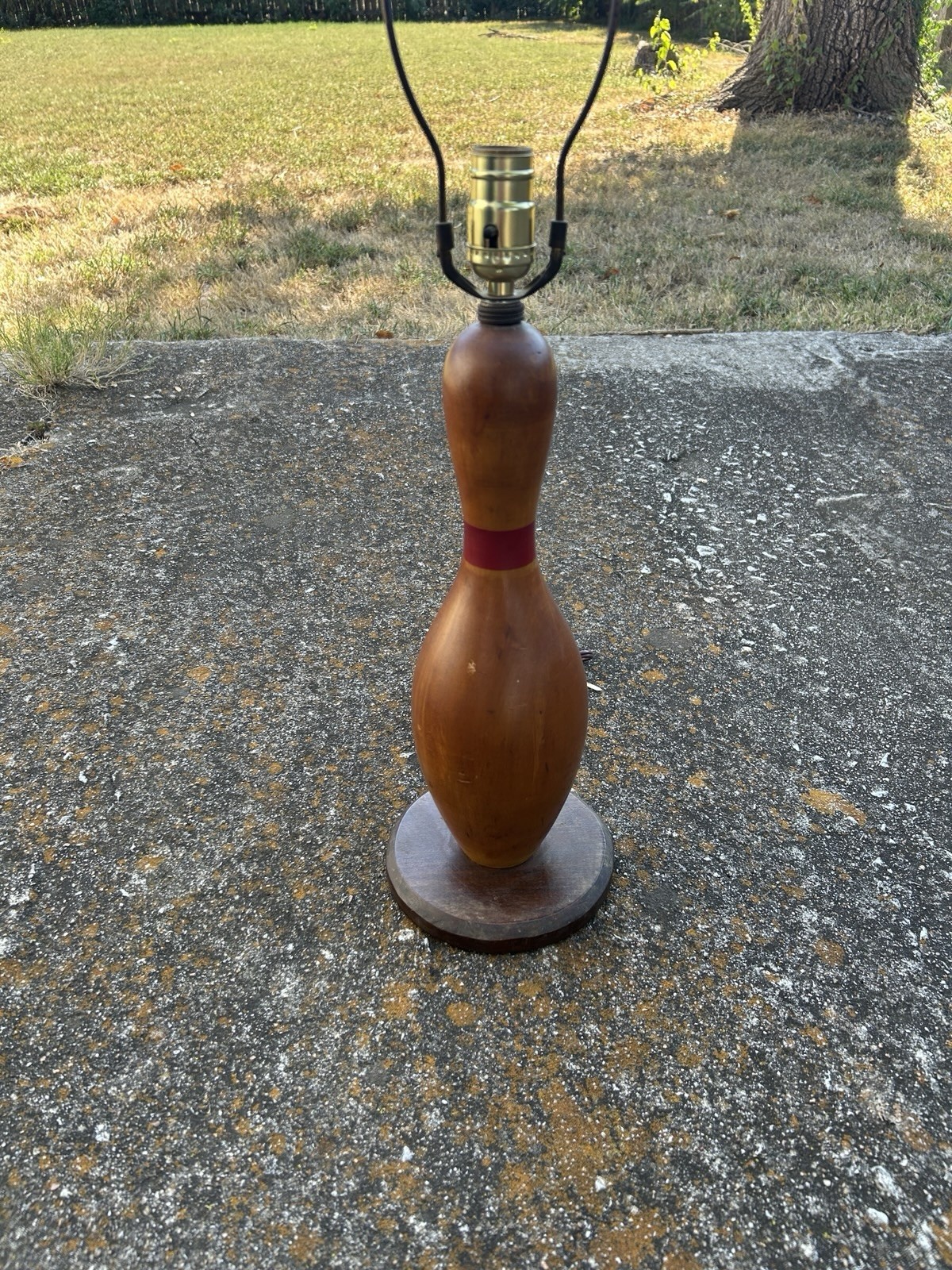 Vintage 60s/70s MCM Folk Art Hand Turned Wood Bowling Pin Lamp Works