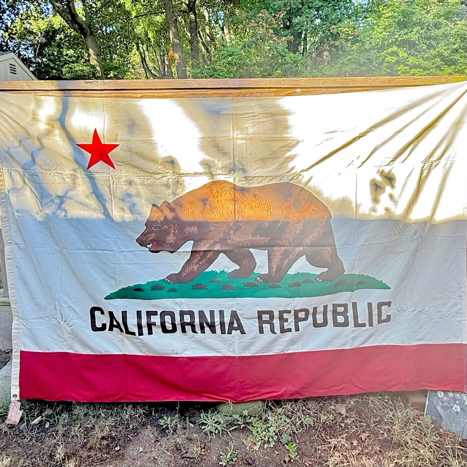 Vintage Pioneer Flag Co California Republic Bear Flag 5x7.5 Cotton Bunting Vintage Pioneer Flag Co California Republic Bear Flag 5x7.5 Cotton Bunting