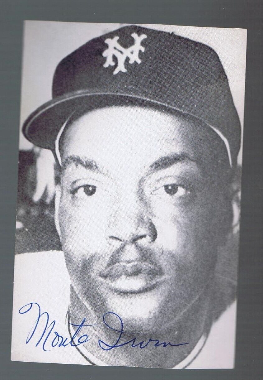 MONTE IRVIN NEW YORK GIANTS Signed b&w PHOTO CARD 3.5\