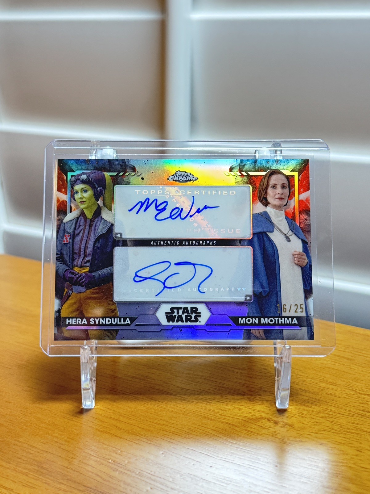 2024 Topps Chrome Star Wars Dual Autograph /25 Hera Syndulla Mon Mothma 2024 Topps Chrome Star Wars Dual Autograph /25 Hera Syndulla Mon Mothma