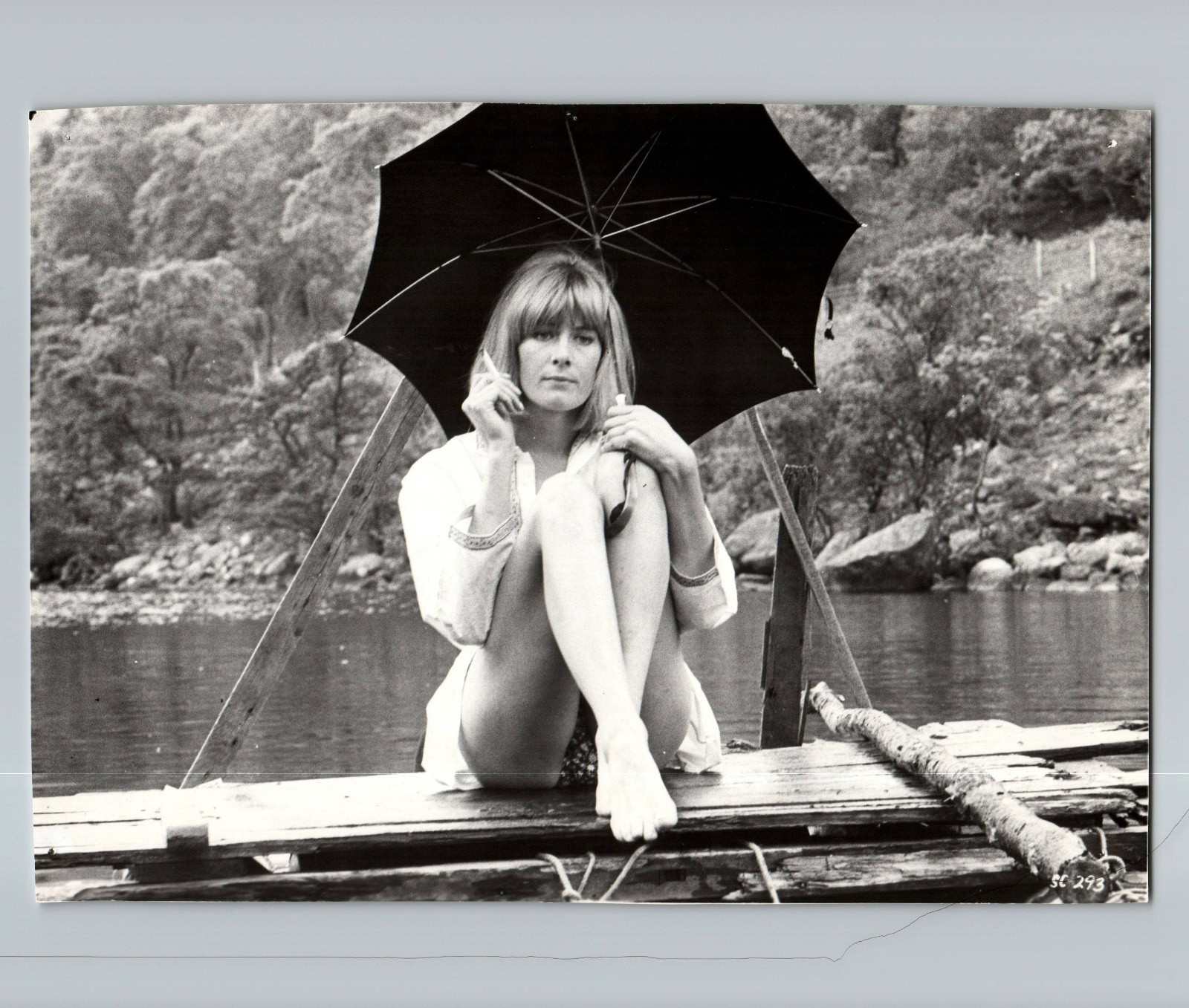 1966 HOLLYWOOD VANESSA REDGRAVE CHEESECAKE STUNNING PORTRAIT ORIG PHOTO MA16 1966 HOLLYWOOD VANESSA REDGRAVE CHEESECAKE STUNNING PORTRAIT ORIG PHOTO MA16