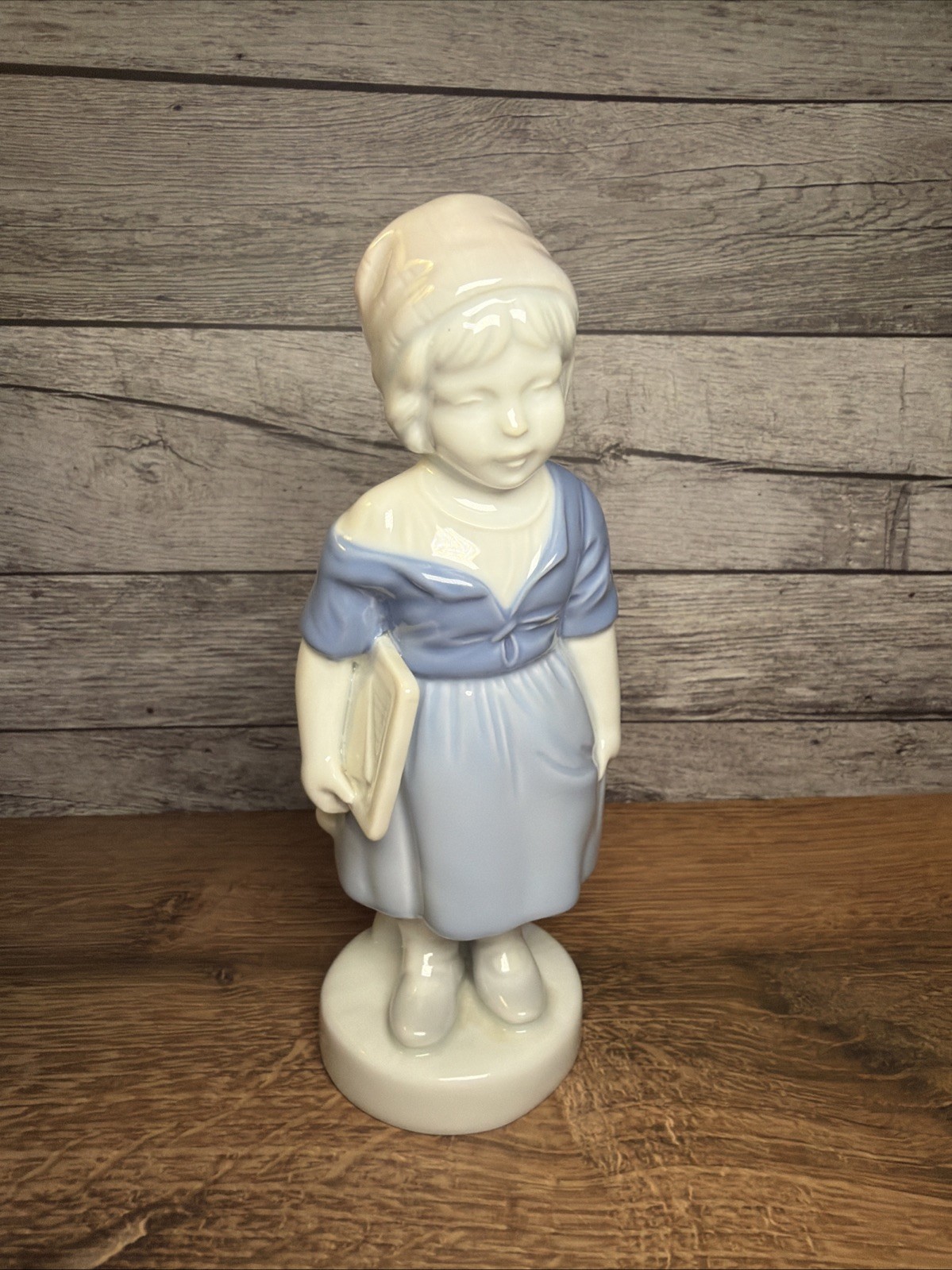 Vintage Gerold Porzellan Bavaria Germany School Girl Blue Dress Figurine 7209 Vintage Gerold Porzellan Bavaria Germany School Girl Blue Dress Figurine 7209